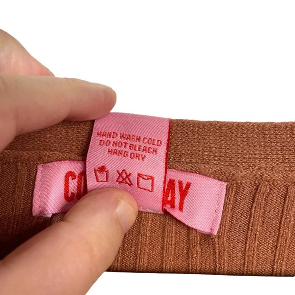 Coco & Shay Ribbed V-Neck Crop Cardigan Sweater in Brown Size XL - Picture 10 of 10